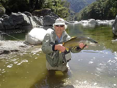 New Zealand trout fishing guide